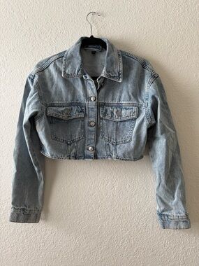 H&M Light Blue Cropped Denim Jean Jacket